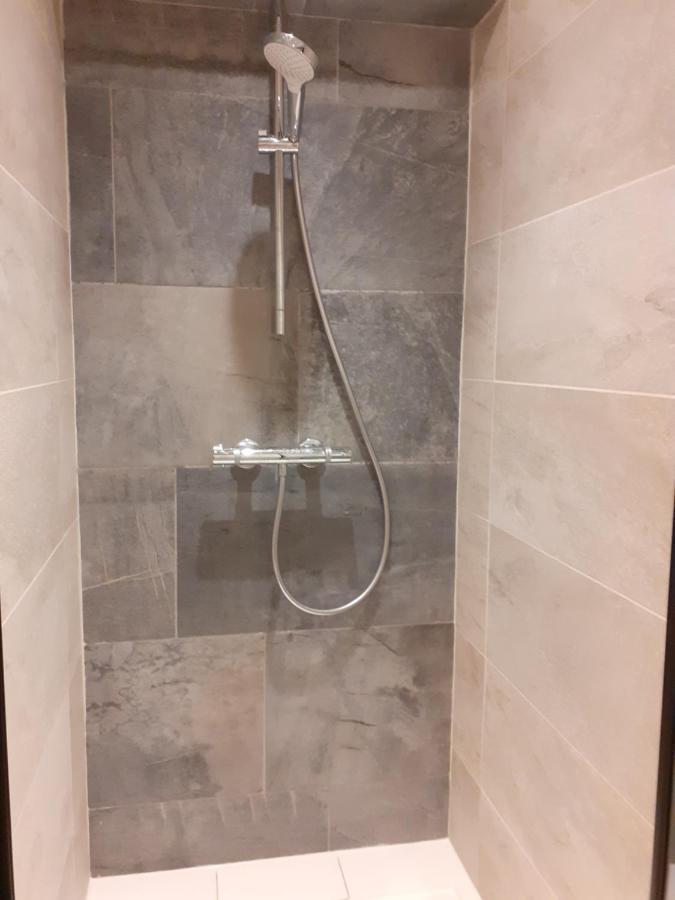Appartement chaleureux avec wifi de 10 personnes à Val-Cenis Lanslebourg-Mont-Cenis Esterno foto