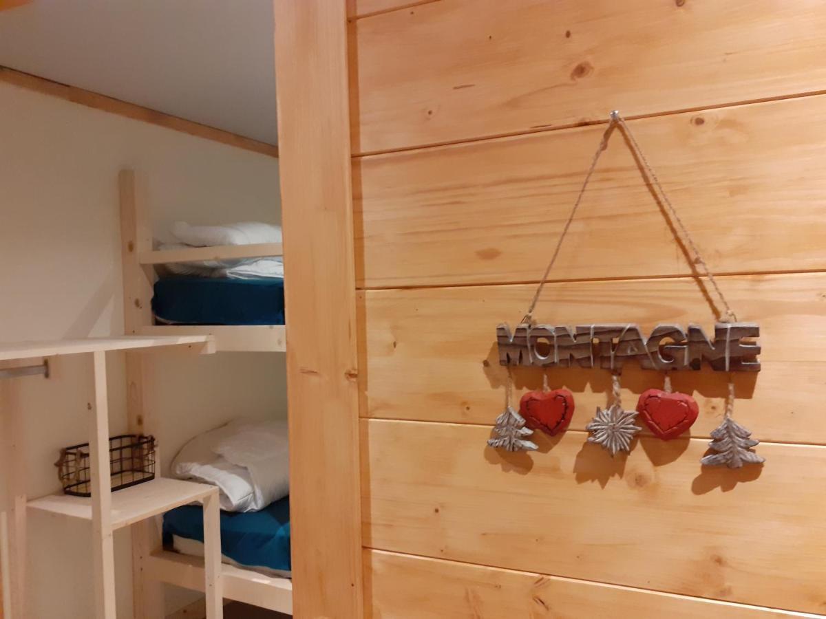 Appartement chaleureux avec wifi de 10 personnes à Val-Cenis Lanslebourg-Mont-Cenis Esterno foto