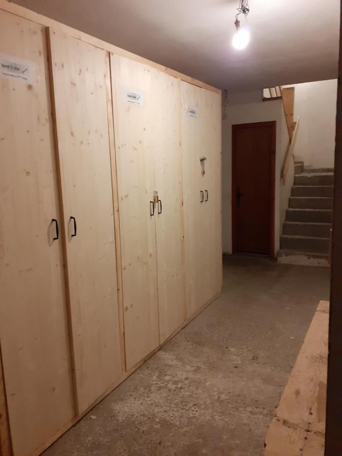 Appartement chaleureux avec wifi de 10 personnes à Val-Cenis Lanslebourg-Mont-Cenis Esterno foto